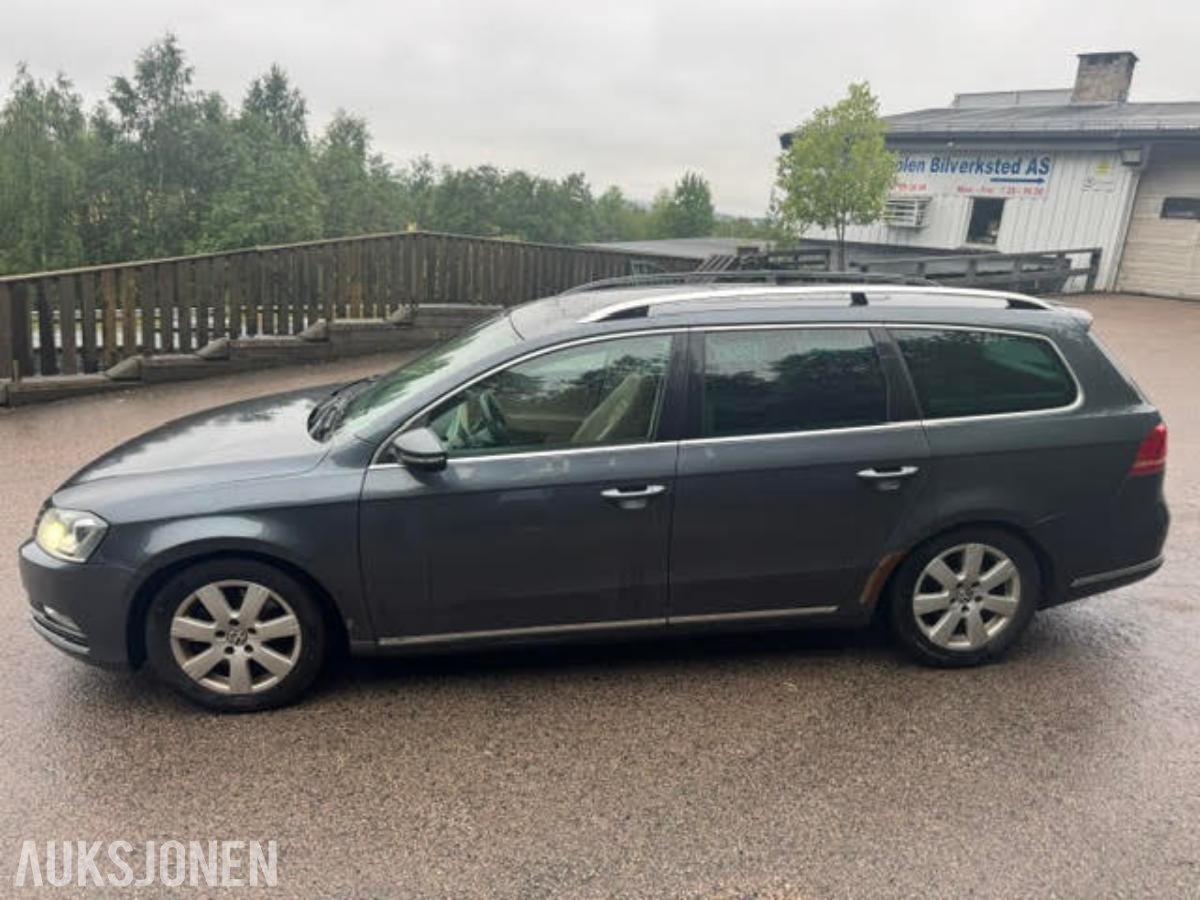 2011 Volkswagen Passat Highline 2.0 TDI 170hk 4MOTION Automat, Soltak